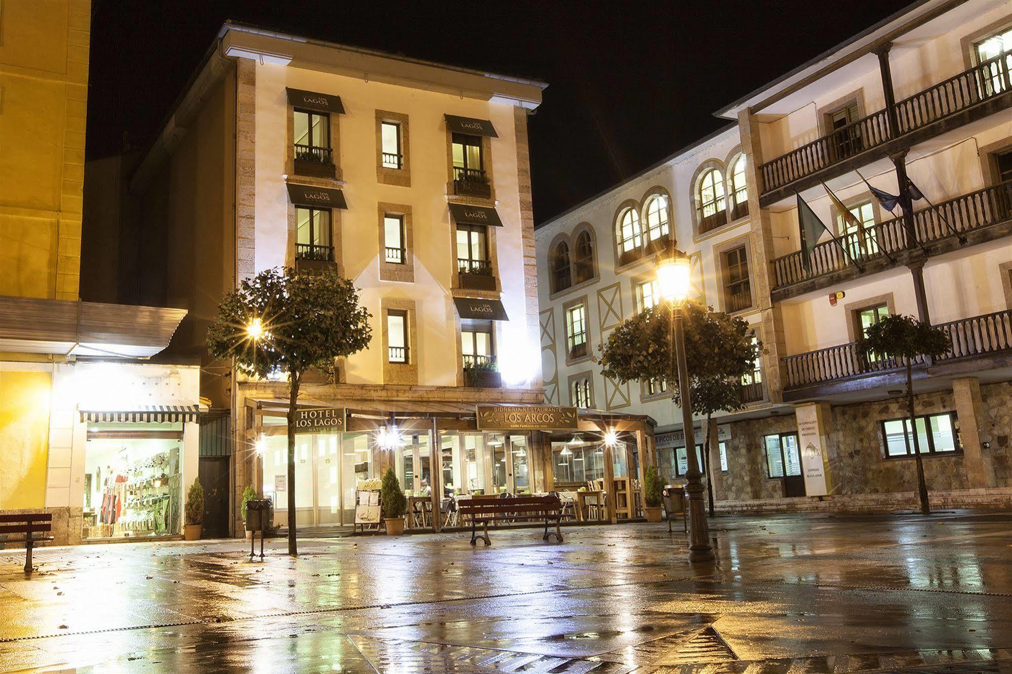 Hotel Los Lagos Nature Cangas de Onis Exterior photo